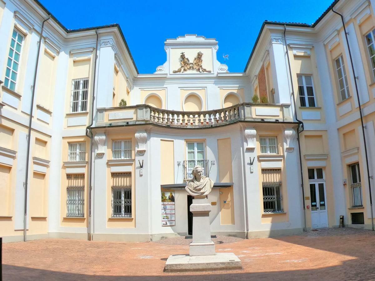 Luna Del Belvedere Асті Екстер'єр фото